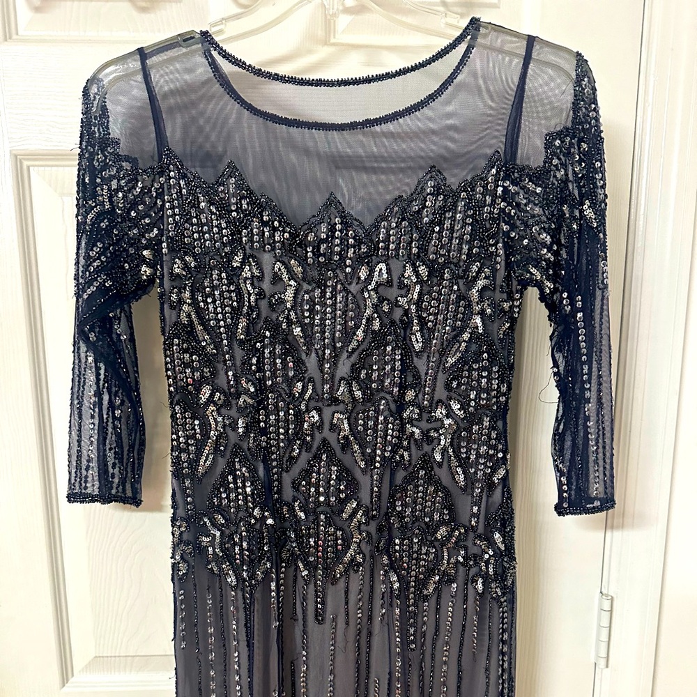 Women drees size 6